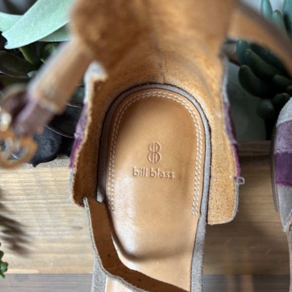 Bill Blass Sandra Flat in Taupe/Mauve @ Nordstroms $228.00 - Picture 3 of 8